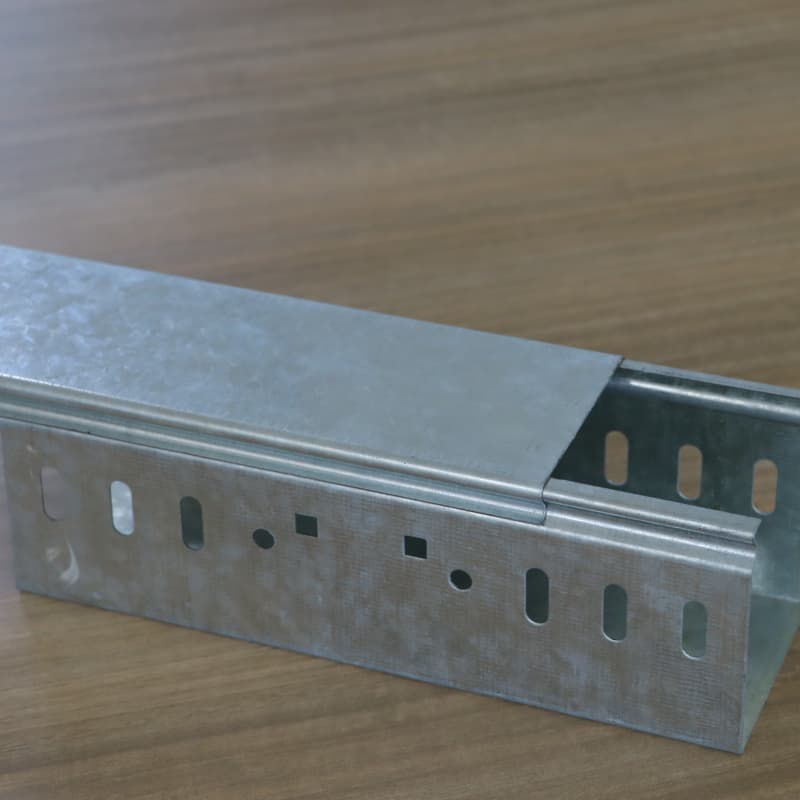 Trei ya Cable ya Kujifungia