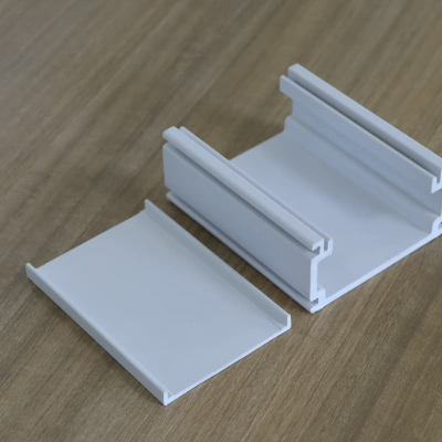 Tray ya Cable ya Plastiki ya Polymer