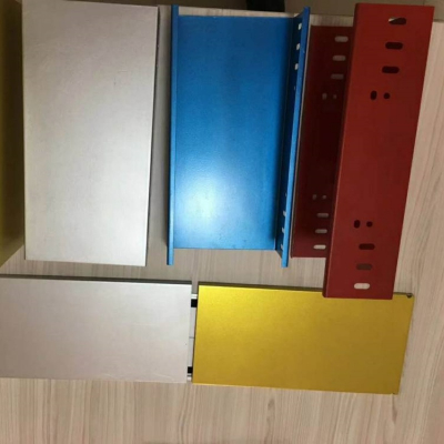 Tray ya cable ya VCI