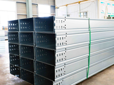 Daraja la kupitia nyimbo za chuma