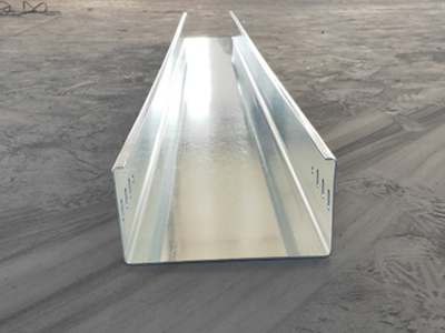 Trei ya kebo yenye safu mbili