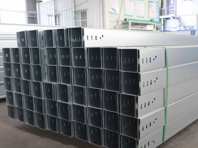 Trei ya kebo ya aina ya kupitia nyimbo