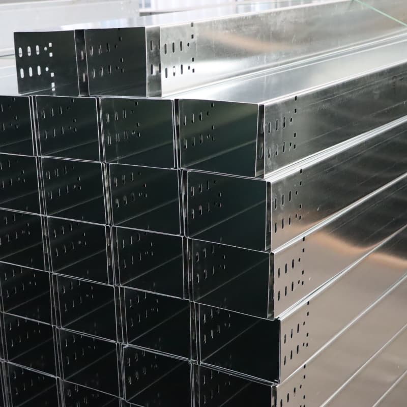 Tray ya cable na ngazi ya cable